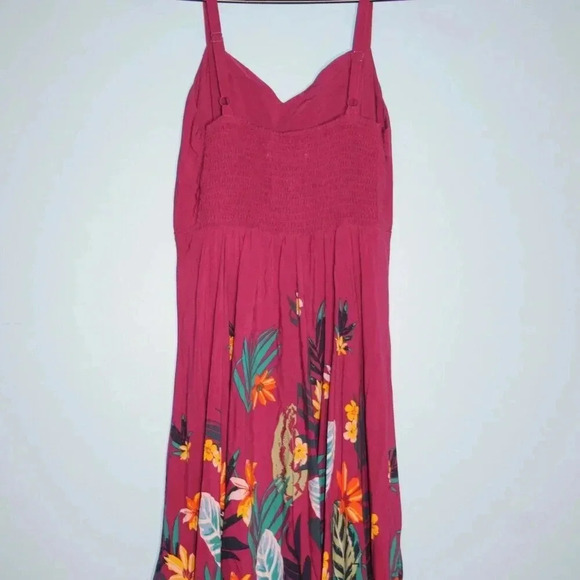 Old Navy Spaghetti Strap Dress Size Small - Picture 9 of 12